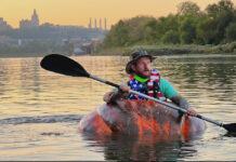 Missouri man sets new record when he paddled pumpkin 39 miles down the Missouri River.