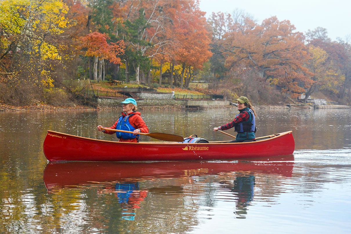 two women paddle the Rheaume Canoes Explorer 16